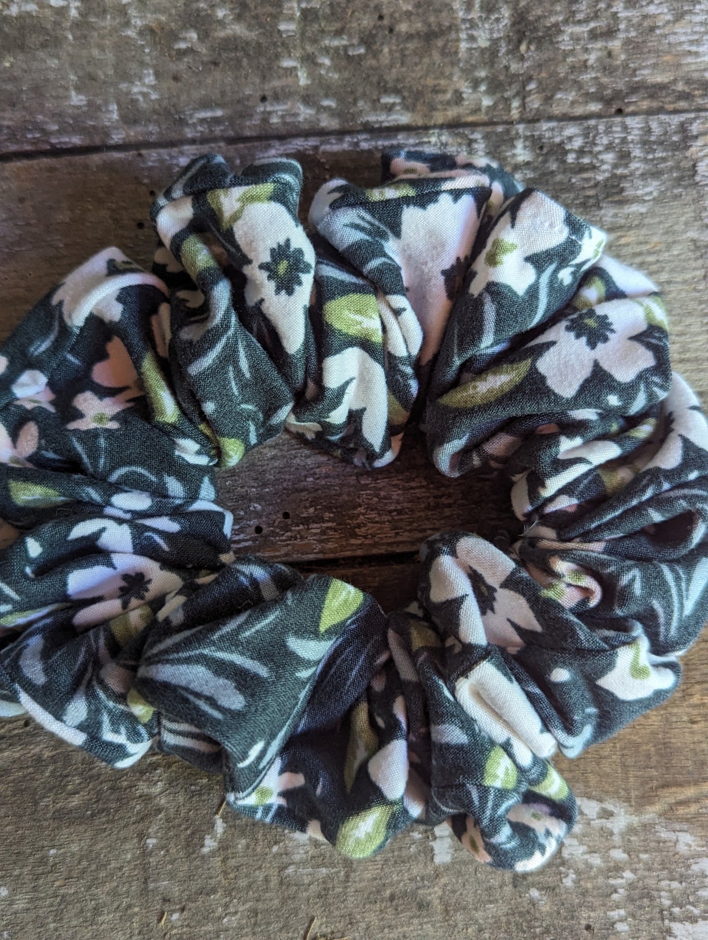 XL Scrunchie - Blue Floral