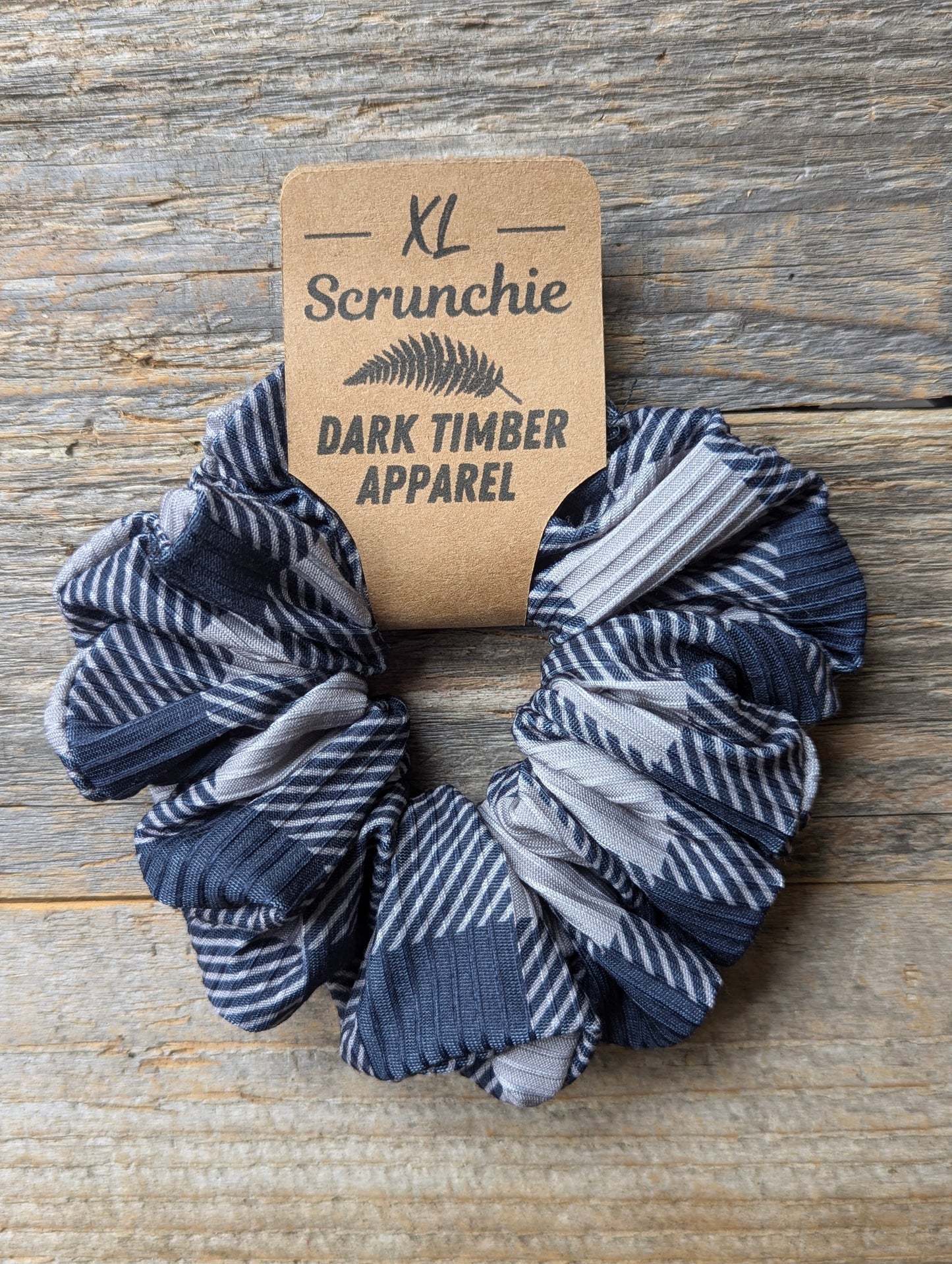 XL Scrunchie - Black plaid