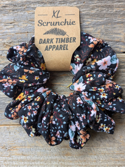 XL Scrunchie - Black floral