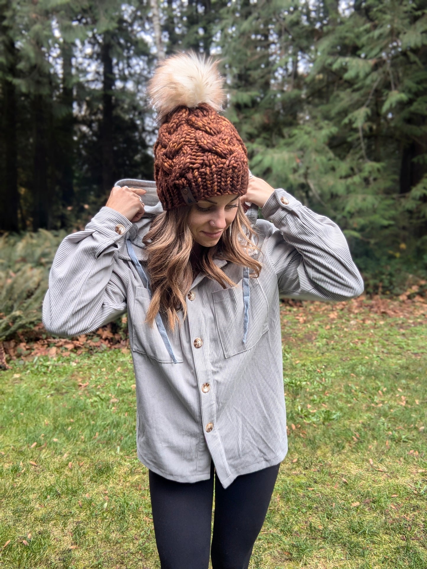 Knit Cable Beanie - Rust