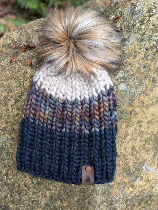 Knit Nokhu Beanie - navy tri colored